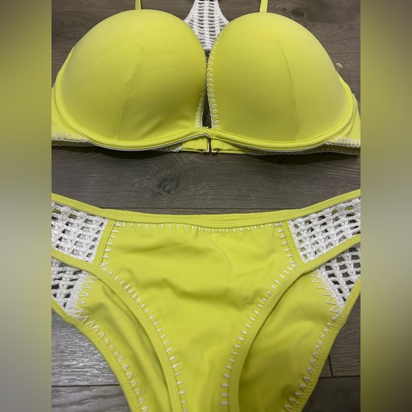 Victoria's Secret Yellow Bikini with White Crochet 36 DD/Med Bottom - Picture 2 of 5